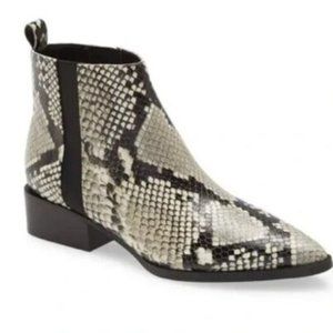Marc Fisher LTD Vivica Bootie in Snake Print size 10